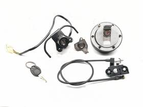 Aprilia Ap8104558 01-07 Caponord Etv 1000 Ignition Seat Helmet Lock With Key Set