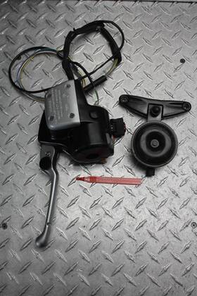 Bmw 2207397 2004 R1200c Classic Abs Left Clutch Master Clip On Handle Switch And Horn