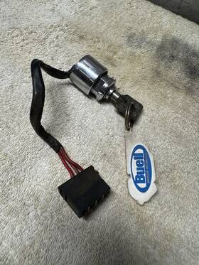 Buell 31652-95y 96-98 S1 Lightning Lock Ignition Switch With Key And Keychain