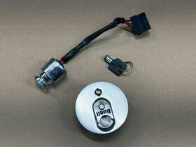 Y0610.c Buell 2001 M2 Cyclone X1 S1 Lightning Ignition Switch Fuel Gas Tank Lockset Key