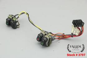 70278-04 Harley-davidson 2004 Electra Glide Cvo Dash Fairing Cap Switch Harness 70278-04 Harley-davidson 2004 Electra Glide Cvo Dash Fairing Cap Switch Harness