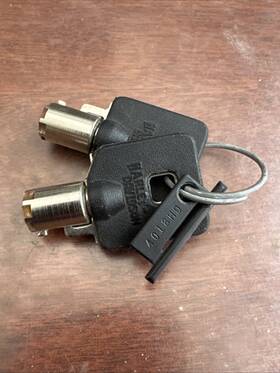 Harley-davidson 71452-91a/hd5830 1980-1996 Touring Cut Keys Pair 4018hd Black Heads Oem With Tag