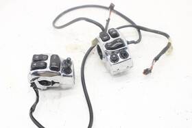 71500083b Harley Davidson 2016-2018 Road Street Glide Cvo Right Backlit Switch Pak