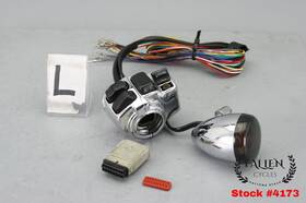 Harley-davidson 71500157 2013 Road King Cvo Left Hand Control Switch Kit With Signal Chrome #4173