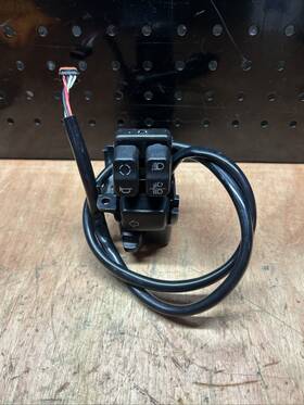 71500461 Harley Davidson 18-23 Fxlrs Softail Low Rider Left Hand Control Switch Cruise #2