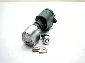 Harley Davidson 71501-03a 06 Street Glide Flhxi Ignition Lock With Key Set