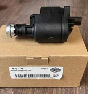 71572-06-007 Harley Davidson Oem 06-13 Touring Ignition Key Switch Housing Street Electra Road Glide