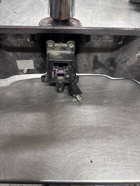 71572-08 Harley-davidson 2008 Flh Ignition Switch With 1 Key Used
