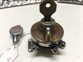 71582-48 Harley-davidson Vintage Ignition Switch With Key Flathead Panhead Knucklehead