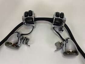 71719-03 Harley-davidson 2010 Softail Convertible Cvo Hand Control Switches Turn Signals 71719-03 Harley-davidson 2010 Softail Convertible Cvo Hand Control Switches Turn Signals