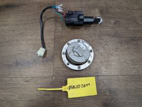 Honda 17620-mcj-753 Cbr600rr 2005-2006 Ignition And Tank Cap Lockset