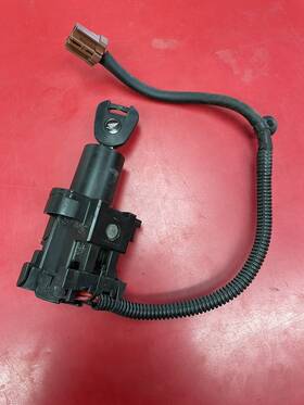 31500-mgp-a94 Honda Cbr1000rr Ignition Switch 2014-2016 Used With Key And Seat Lock