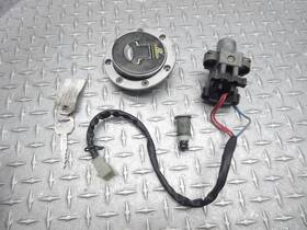 35010-mat-a00 Honda 1999 97-00 Cbr1100xx Blackbird Cbr1100 Lock Set Ignition Switch Cap Key 35010-mat-a00 Honda 1999 97-00 Cbr1100xx Blackbird Cbr1100 Lock Set Ignition Switch Cap Key