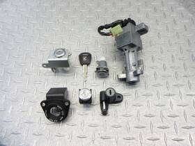 35010-mca-s41 Honda 2013 12-17 Gl1800 Goldwing Oem Lock Set Ignition Key Switch Locks Lot 35010-mca-s41 Honda 2013 12-17 Gl1800 Goldwing Oem Lock Set Ignition Key Switch Locks Lot