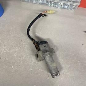35100-ml6-670 Honda 1986 1987 Xl600 Xl600r Xl 600 Original Oem Ignition Key Switch Parts Only