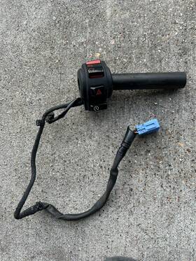 35130-k87-a02 Honda Right Handlebar Switch Rebel Cmx300/500 17-22 Kill Switchstarter Oem Start