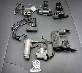Honda 52710-mb9-951 1983 83 Goldwing 1100 Gl1100 Air Suspension Drier Pump Cover Controls Assy