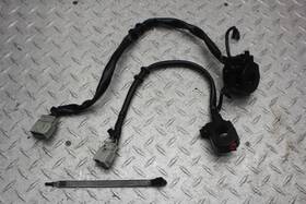 7910036 Honda 2008 Cbr600rr Left Right Hand Clip On Handle Horn Signals Switch Switches 7910036 Honda 2008 Cbr600rr Left Right Hand Clip On Handle Horn Signals Switch Switches