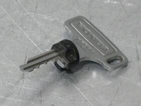 T7997 Honda 7997 Cb750 Cb 750 K0 Sandcast Recessed Ignition Switch Key #
