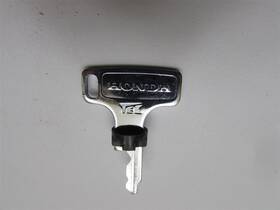 T1927 Honda Cb350 Sk350 Genuine Original Oem Motorcycle Cut Key Recessed Plug Cb750 K0 Cb450 T1927 Honda Cb350 Sk350 Genuine Original Oem Motorcycle Cut Key Recessed Plug Cb750 K0 Cb450