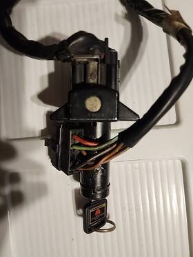 Uspt592806 Honda Gl1200 Aspencade Ignition Switch With Key