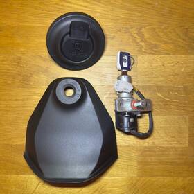 27011066144 Husqvarna Ignition Switch Lock Set 18-24 701 Enduro Supermoto Gas Fuel Cap