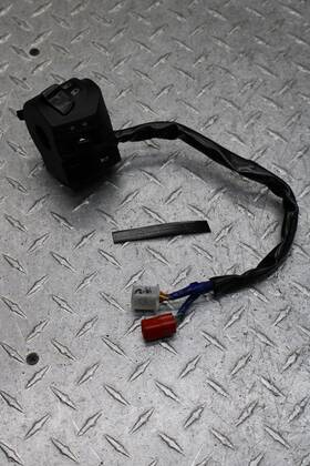 7480980 Husqvarna 2023 Vitpilen 401 Left Clip On Handle Horn Signals Switch