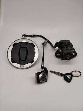 Kawasaki 17 18 19 20 21 22 23 17-23 Ninja 650 Lock Set Ignition Switch Key Seat Gas Cap Oem