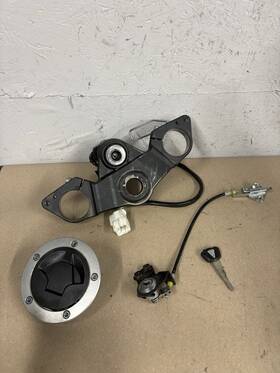 Kawasaki 211750853 Oem Gas Cap Seat Ignition Lock Set Cylinder Z 1000 Sx 2011-2016 Z1000sx #0181