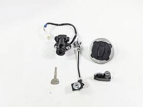27005-0673 Kawasaki 2021 Z900 Zr900 Ignition Switch Key Lock Tank Cap Set 27005-0673 Kawasaki 2021 Z900 Zr900 Ignition Switch Key Lock Tank Cap Set