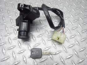 27005-5133 Kawasaki 2005 05-06 Zx6r Ninja 636 Zx636 Ignition Switch Lock Assembly With Key