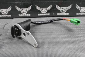 Kawasaki 27005-s006 2003 Klx400sr Oem 3 Way Keyed Ignition Kill Off Switch W Key