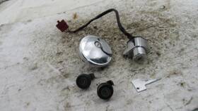 27045-5040 Kawasaki 1997 Vn800b 800 Vulcan Lock Set Ignition Switch Gas Cap And Key
