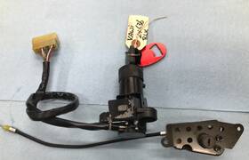 27045-5304 Kawasaki Zx636 Zx6-r Ignition Switch And Seat Lock 2006 Used Oe P/n