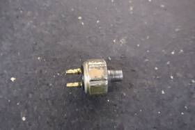 43065-001 Kawasaki Kz650 Kz900 Z1 Kz750 H2 Kz400 Kz1000 S3 Kh400 Front Brake Stop Switch