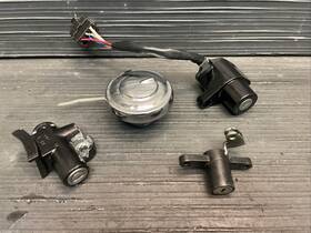 Kawasaki 546-6 2019 Vulcan 900 Custom Lockset Ignition Gas Cap And Key Oem #12925