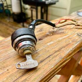 Uspt329977 Kawasaki A1 Ss 250 Samurai A7 350 Avenger 1967-1971 Ignition Switch