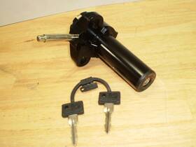 Moto Guzzi 29782560 1988-1993 California Iii Carenato Full Fairing Ignition Switch
