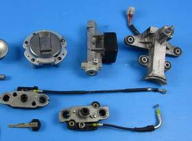 37000-23840 Suzuki 2008 Gsx1300 Bk B-king Lock Set Ignition Switch Gas Cap Key