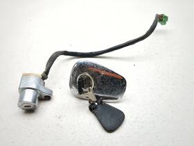 Suzuki 37000-38810 87-08 Vs1400 Intruder 1400 Ignition Switch And Gas Cap With Key