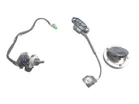 Suzuki 3700016844 2003 Sv 650 Ignition Lock Switch And Fuel Cap Set Oem