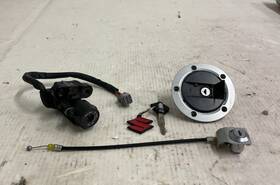 Suzuki 37101-40824 2007-2008 Gsx-r1000 Ignition Lockset