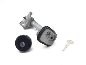 37103-10831 Suzuki Lockset Ignition Key Steering Lock 2008 Burgman 650 An650 3351