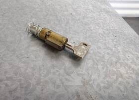 51900-30901 Suzuki 86-09 Boulevard S50 Vs800 Parking Steering Tree Lock W Key