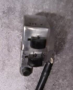 57700-28611 Suzuki 1971 Ts185 Lh Left Hand Headlight Blinker Horn Switch Assembly 57700-2861 57700-28611 Suzuki 1971 Ts185 Lh Left Hand Headlight Blinker Horn Switch Assembly 57700-2861
