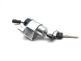 7080915 Victory Ignition Key Switch 2002 V92tc Deluxe 3325