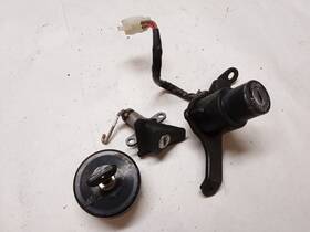 1fk-82510-01-0 Yamaha Vmax 1200 Lock Set Cap Ignition Seat 1985-2007