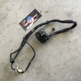 2cr-83969-01-00 Yamaha 15-19 R1 R1s Left Handlebar Switch