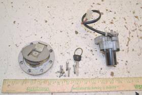 4du-82501-00-00 Yamaha Seca Ii Xj 600 Ignition Switch Gas Cap Key 1994-1996