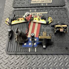 4xy-82501-02-00 Yamaha 2003 99-05 Royal Star Venture Xvz1300 Lock Set Key